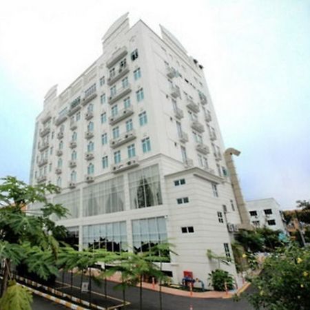 Crown Garden Hotel Kota Bharu Exteriör bild