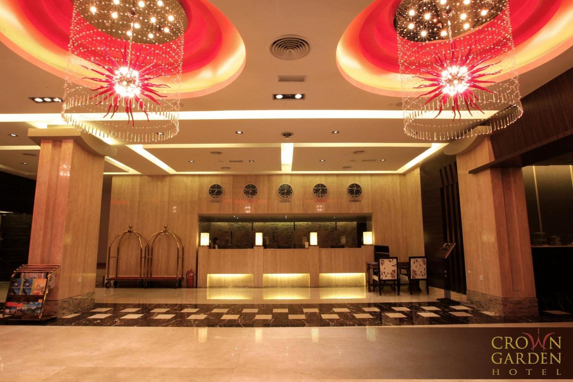 Crown Garden Hotel Kota Bharu Exteriör bild